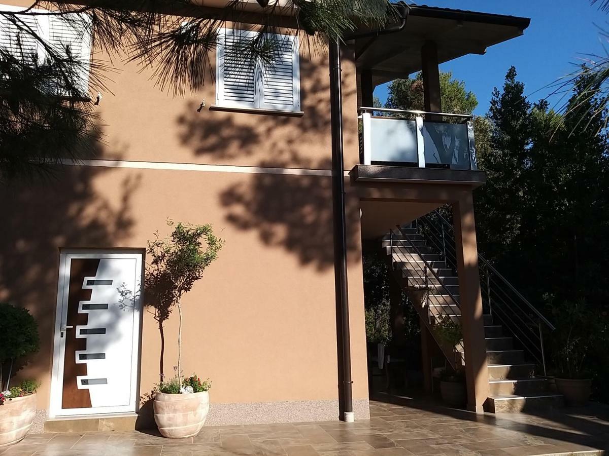 Apartments Marija Vir Exterior foto